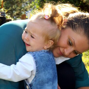 Is Attachment Parenting Right for You and Your Baby?